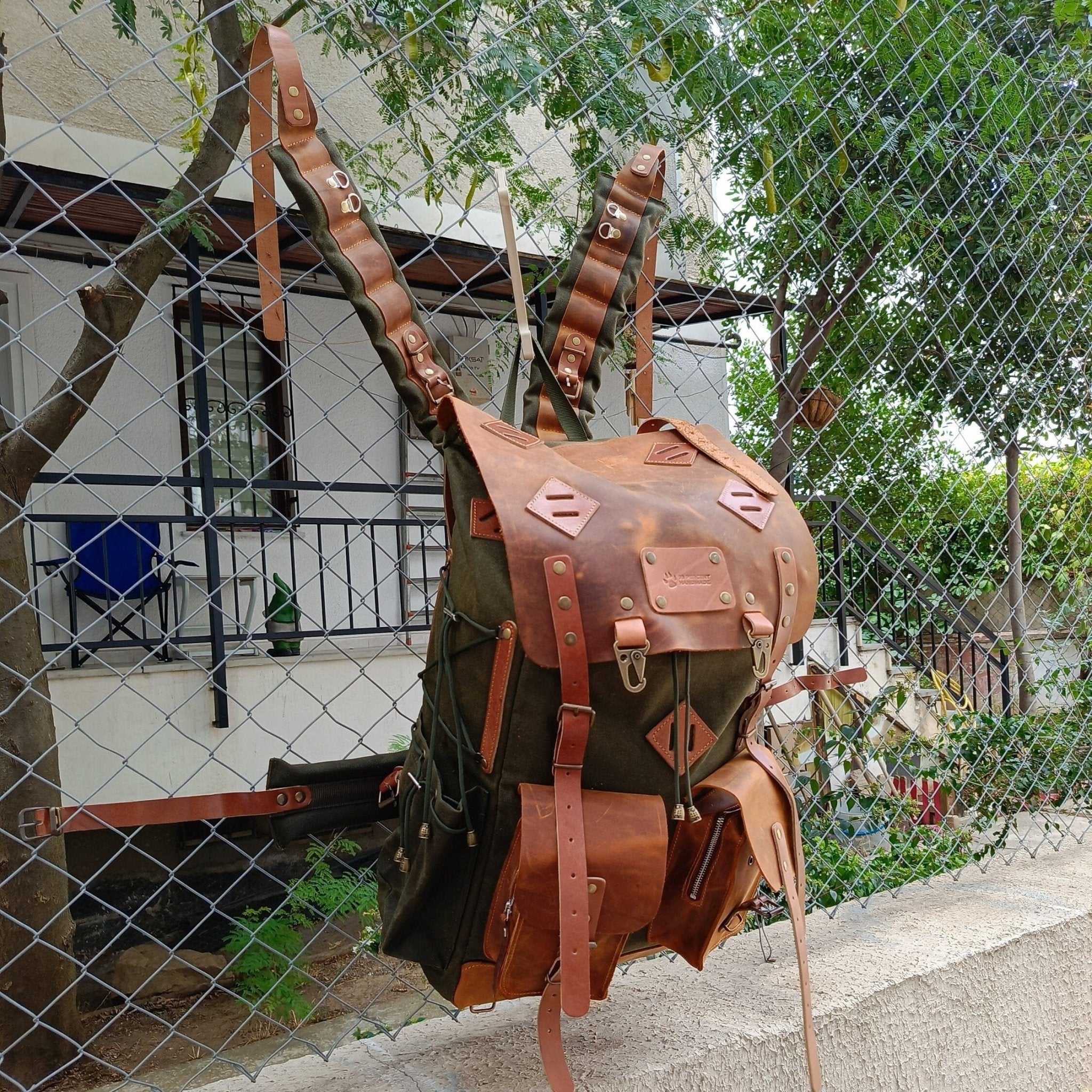 canvas leather backpack zip Handmade Camping Waxed Canvas Backpack with Black-Brown-Green and 30 t