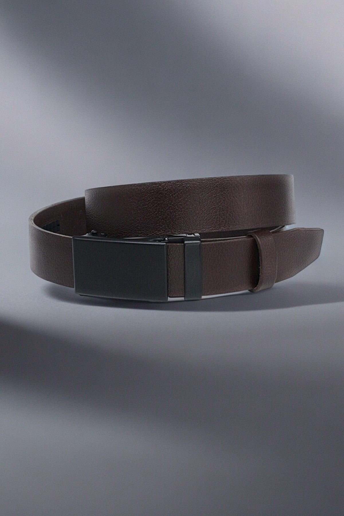 Handmade Leather Belt with Different Color Options  99percenthandmade   