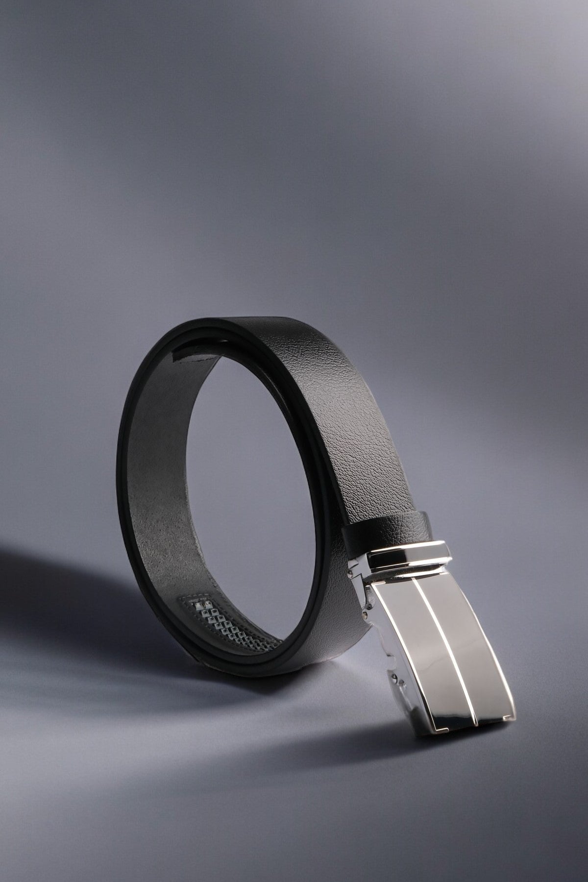 Handmade Leather Belt with Different Color Options  99percenthandmade   