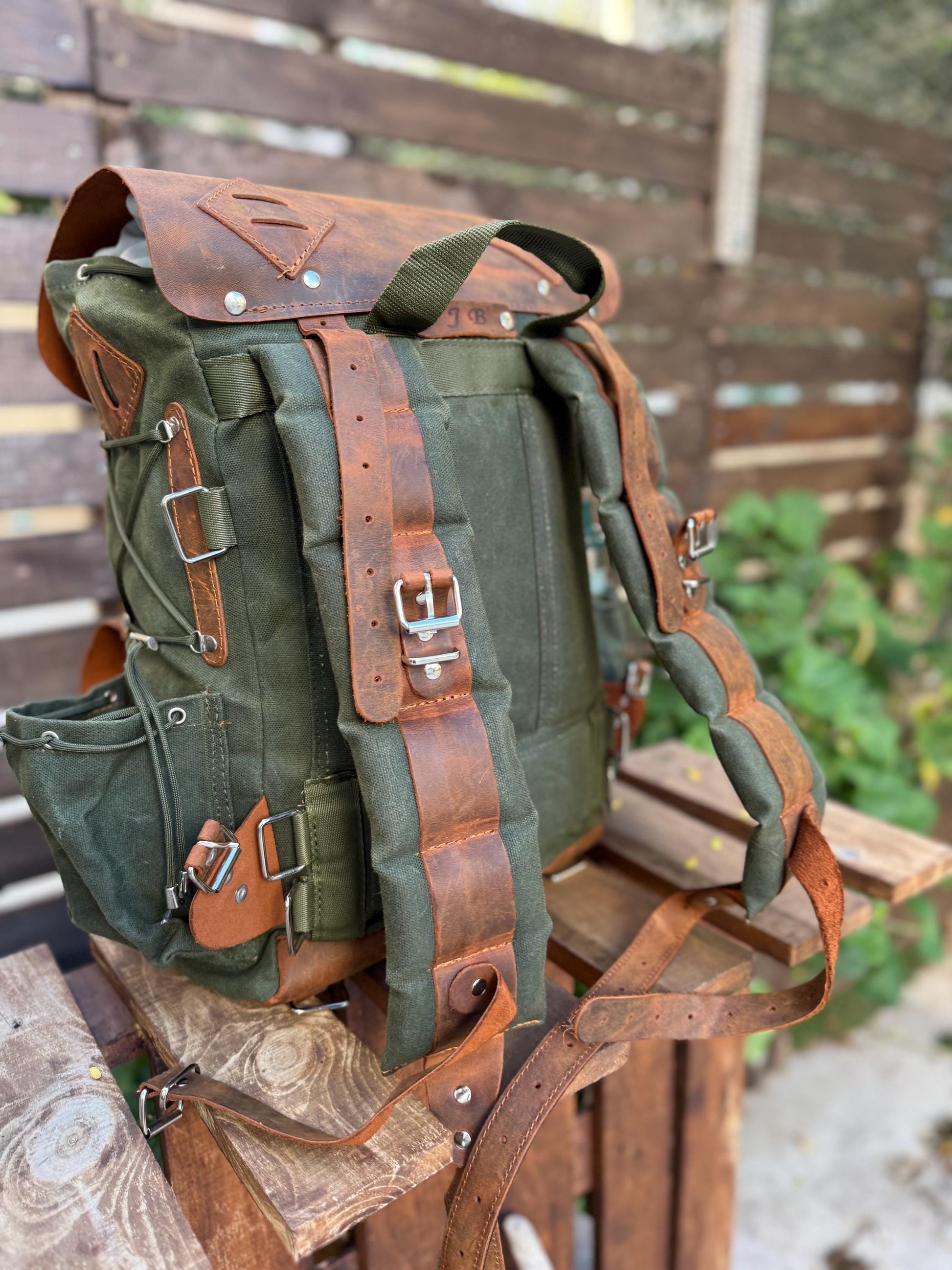 Extra large | New edition | Bushcraft Backpack with 80L to 30L Size Options, Handmade, Leather and Waxed Canvas