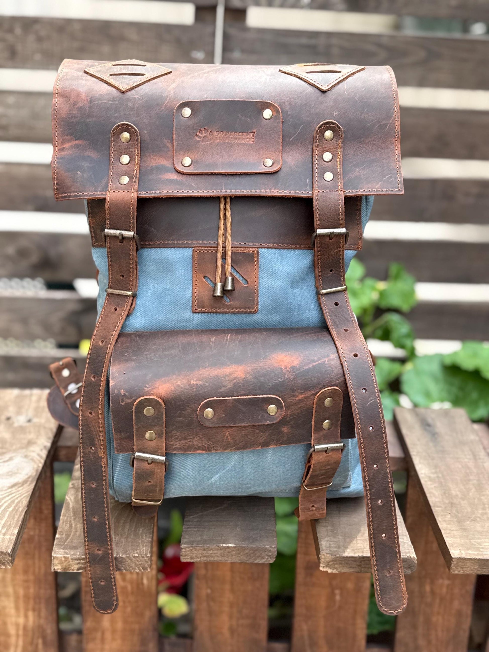 Limited Daypack, Brown,Tan,Black, Blue Color, 15L - 25L options. Laptop pocket premimum leather, Citypack, Daily use