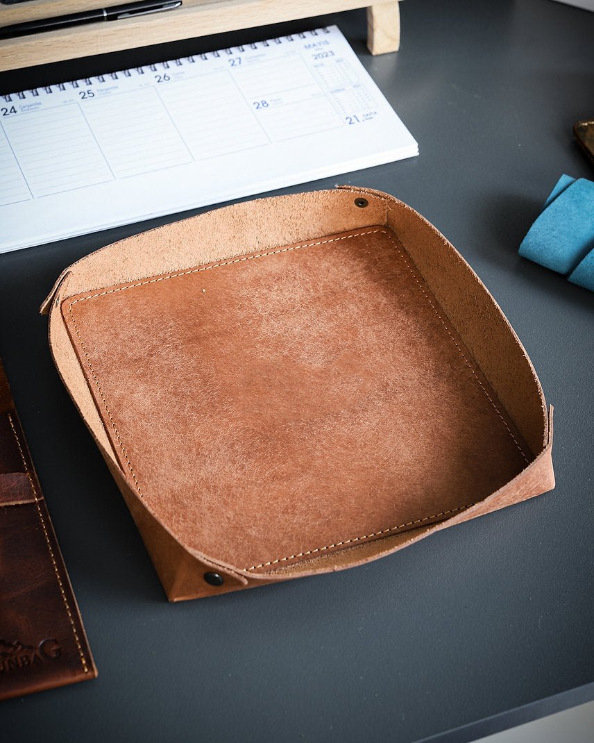 Leather Organizer Tray, Black, Tan, Olive, Tan Color Options  99percenthandmade Small Light Tan 