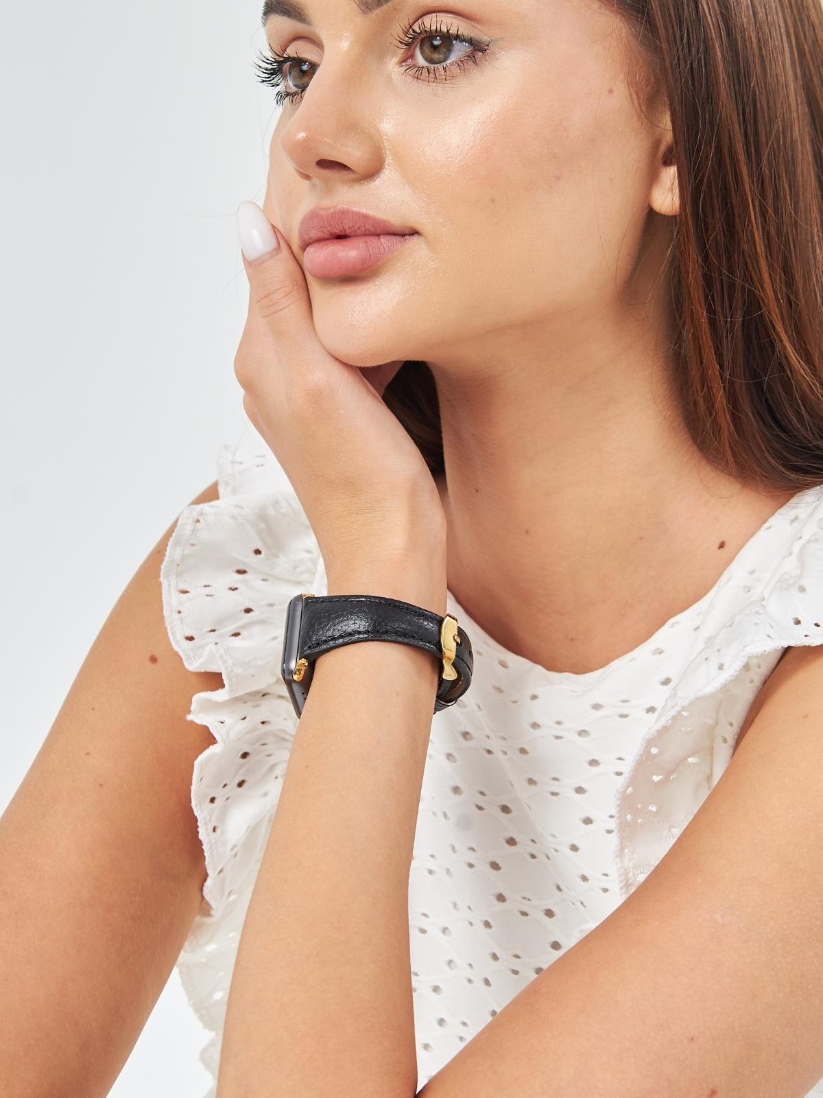 Black Leather Apple Watch Extra Slim Strap  99percenthandmade   