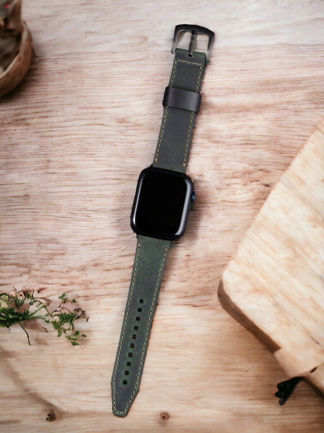 Green Leather Apple Watch Extra Strap  99percenthandmade   