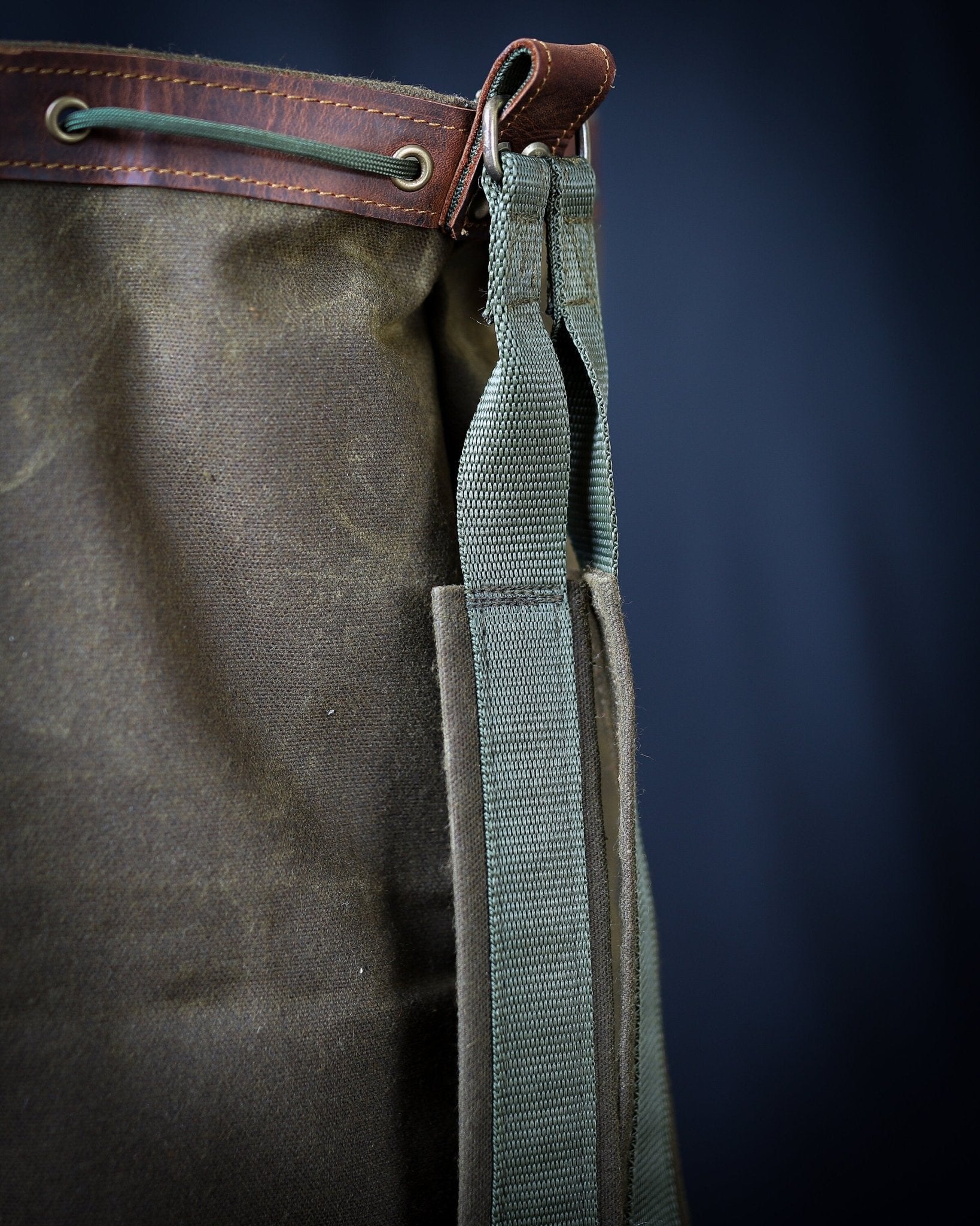 craftman sears d green leather backpack Handmade Genuine Green Leather and Waxed Canvas duffle Backpack for Tr
