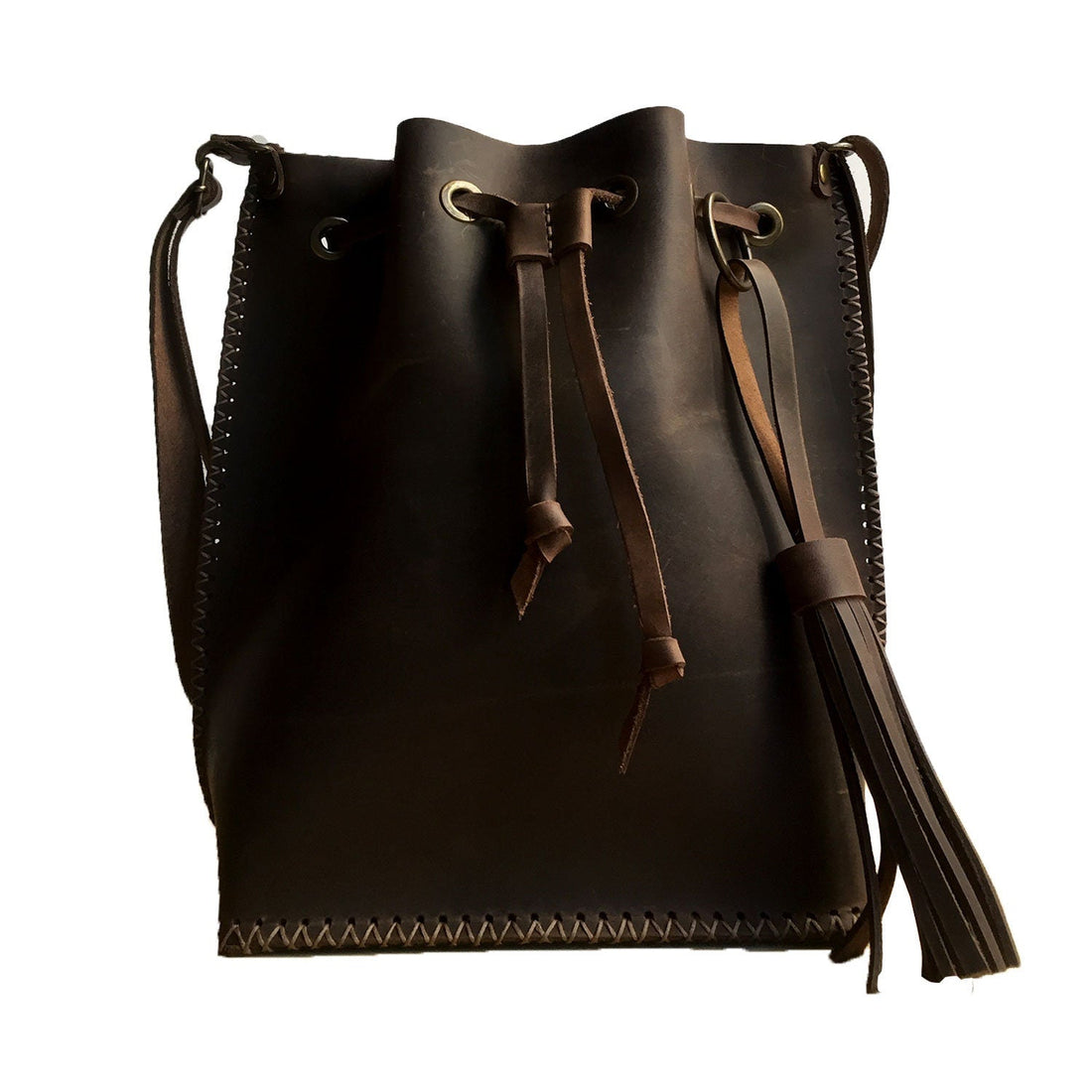Handmade genuine leather Bucket Bag, is comfortable to use, designer design | For Special Discont PM Me  99percenthandmade   