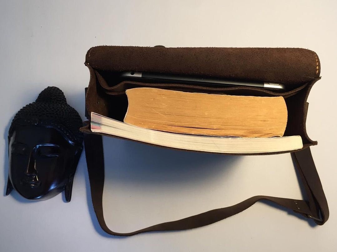 Handmade Grain Leather Crossbody Briefcase with 2 Colour, Messenger bag, Lawyer's Bag, Personalized Handbag, Work Bag , Gift For Him | 42 Cm  99percenthandmade   