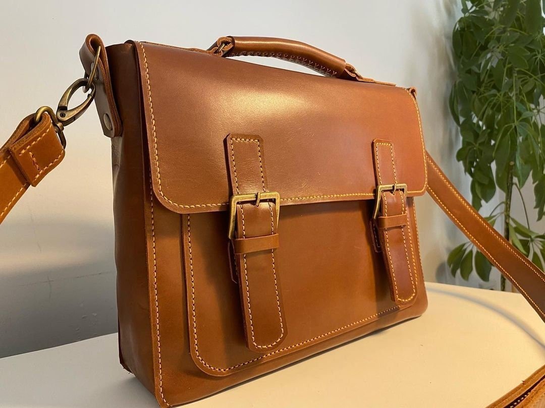 Handmade Grain Leather Crossbody Briefcase with 3 Colour, Messenger bag, Lawyer's Bag, Personalized Handbag, Work Bag , Gift For Him | 32 Cm  99percenthandmade   