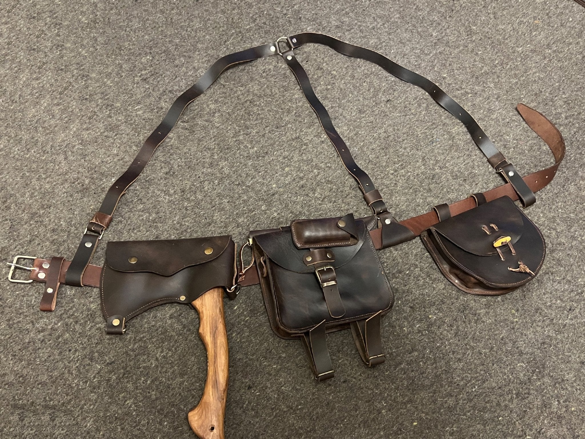 handmade-leather-utility-belt-