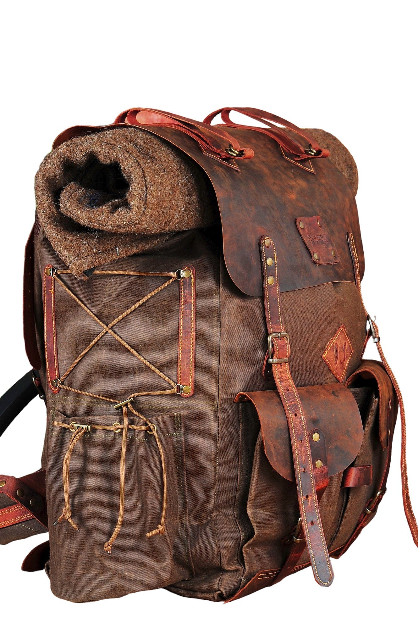 Backpack-Rucksack: Bushcraft, Camping, Hiking. Brown, Green