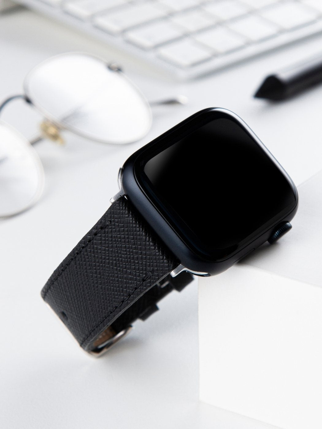 VegTan Black Leather Apple Watch Strap  99percenthandmade   