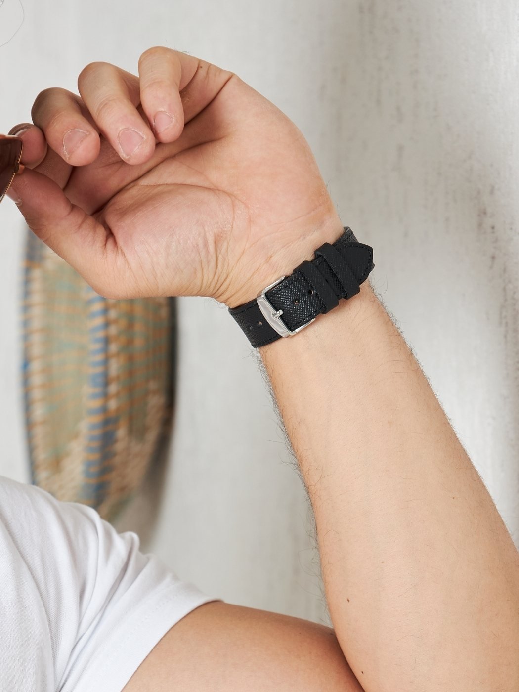 VegTan Black Leather Apple Watch Strap  99percenthandmade   